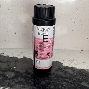 Redken Shades EQ Gloss Steel 07T — Pink Label, Black Bottle